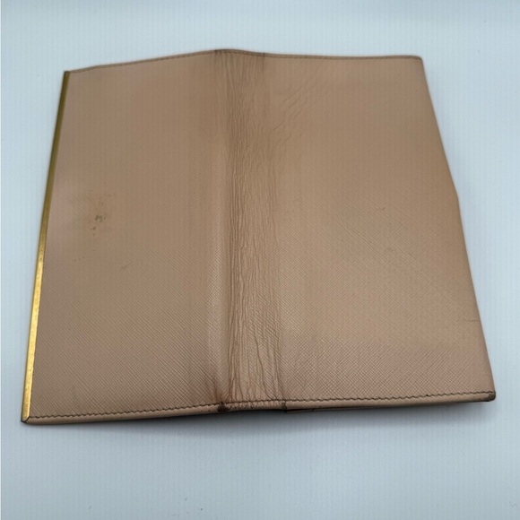 Salvatore Ferragamo Tan Leather Clutch - Picture 8 of 8